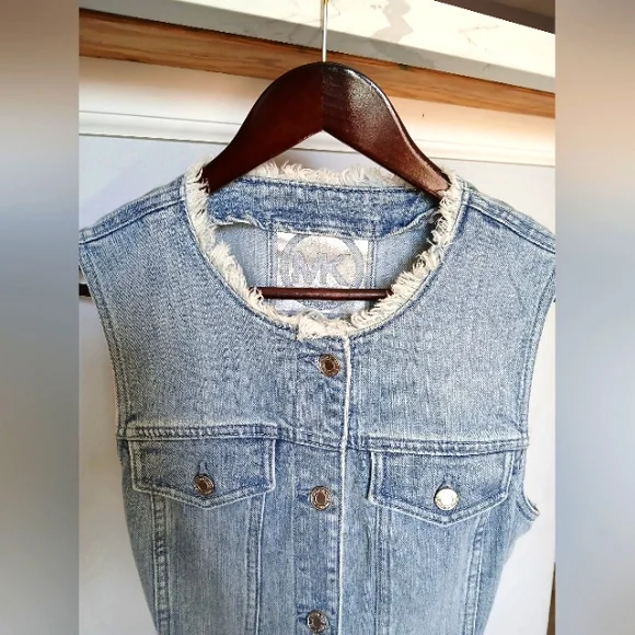 NWOT MICHAEL Michael Kors Frayed Neck Denim Shirt Dress Women's Size 6 - Picture 7 of 11